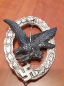 Квалификационный нагрудный знак «Стрелок и бортрадист»