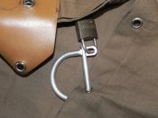 Мешок с замком и биркой идентификатором  от военного комплекта(За вашу цену старт с 1-й гривны)