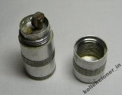 2735174208_3.jpg