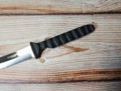 Нескладной нож от компании Cold Steel. Модель Bowie Spike. Оригинал