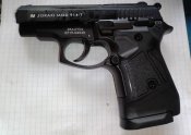 Zoraki 914-T стартово-сигнальный пистолет.