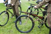depositphotos_72227847-stock-photo-old-military-bicycle.jpg
