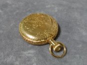 Золотые жилетные часы Waltham