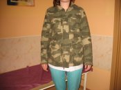 Продам куртку камуфляжную.
