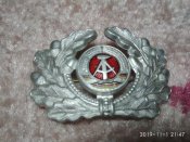 1. Кокарда офицера ГДР.