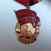 Орден I степени " Знамя труда", ГДР.
