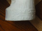 Бутылка от данцигского ликёра.