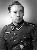 Нагрудный знак «За ранение»