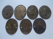 7 шильдиков со старых швейных машинок с немецких блиндажей . .