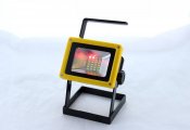 Переносной прожектор 100W с полицейской мигалкой