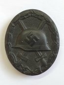 Знак за ранение третьей степени.