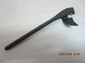 Ключ для открывания цинков.