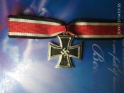 Крест с лентой ВМВ.