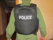 Кевларовый бронежилет полиции Британии. (2.7)