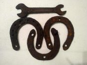3 подковы и ключ с немецких позиций