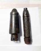 2 оружейные немецкие гранаты