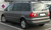VW_Sharan_Pacific_(2004)_rear.JPG