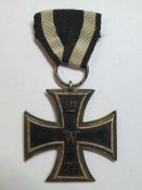 Железный крест 2 класса 1914 года, клеймо LW.