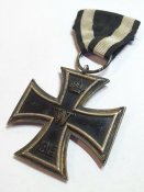 Железный крест 2 класса 1914 года, клеймо LW.