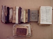 Різні старовинні книги та інше. Більше 10 кг.
