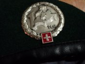 Берет Швейцария + знак .
