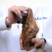 Кроссовки с защитой носка ( олива)