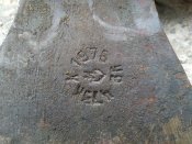 Топор кованный 70ые года. Новый в заводской смазке &quot;поющая сталь&quot;