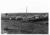1_Ponte fatto saltare dai russi in fuga nell'estate 1941.jpg
