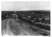 2_Autocolonna in marcia in Russia nell'estate 1941.jpg