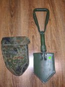 Складная лопатка с чехлом армии Бундесвер/Bundeswehr. Оригинал, клеймо, Германия. №36