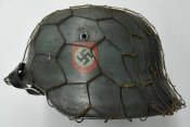 Каска М42/SS/68 размер. С маскировочной сеткой и камуфляжным чехлом в комплекте.