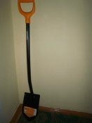 Лопата Fiskars Solid.