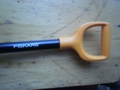 Лопата Fiskars Solid.