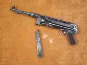 MP-40