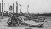 Przekazanie_Wojsku_Polskiemu_haubic_wz._14_19_od_pracowników_zakładów_w_Stalowej_Woli_(1939).jpg
