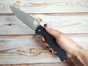 Складной нож от компании Spyderco. Модель Resilience (C142GP). Оригинал
