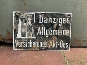 Emailleschild-Danziger-Allgemeine-Versicherungs-AG-Feuerversicherung-Danzig.jpg