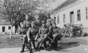 Группа юнкеров 9-й сотни 1-го полка.jpg