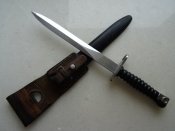 Багнет -ніж зразка 1957 року до автоматичної гвинтівки Sig Stgw. 57