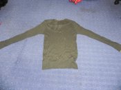 Свитер тонкий зеленый(За Вашу цену)
