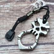 EDC брелок-стеклобой Череп,с паракордом.