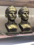 Бюст Романа Шухевича ( Тараса Чупринки)