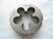 Плашка M15x1 правая