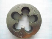 Плашка M15x1 правая