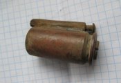 Окопная зажигалка из крупнокалиберной гильзы .