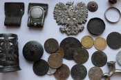 Разные предметы с копа.