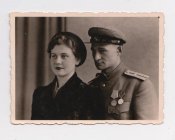 Лейтенант - танкист = медаль За оборону Ленинграда = фото 1946 г.