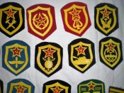 Шевроны (нашивки) Советской Армии новые. Нарукавные.. .Третьего шеврона в верхнем ряду нет. Химики и
