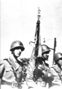 consegna-della-bandiera-reggimento-pasubio-al-rientro-dalla-russiar.jpg