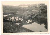 Belgien gesprengte Maas Kanal Brücke.jpg